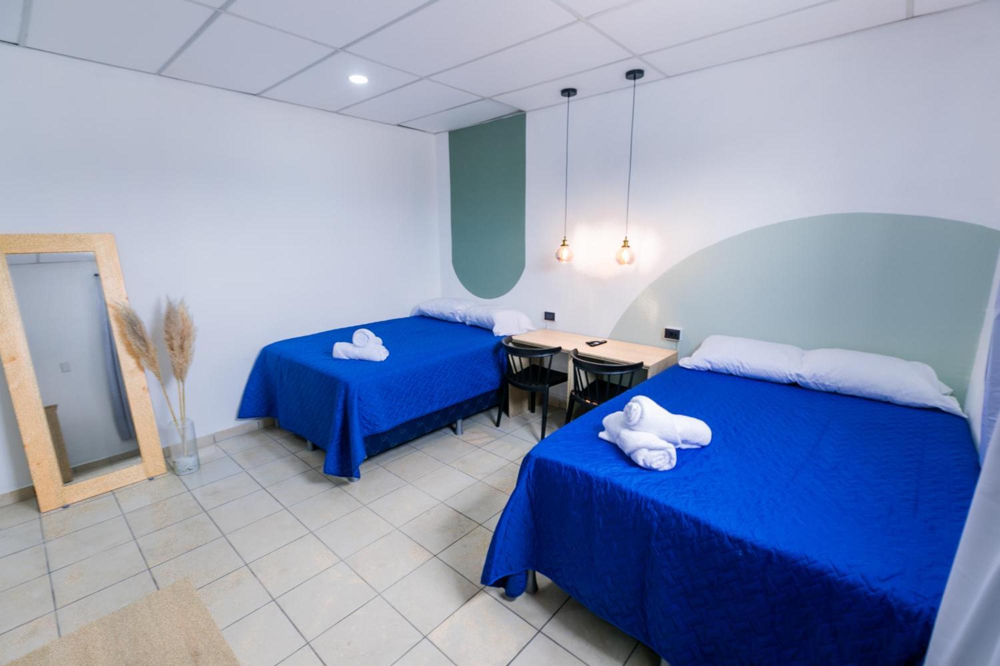 Hotel Friendly House Santa Tecla Esterno foto